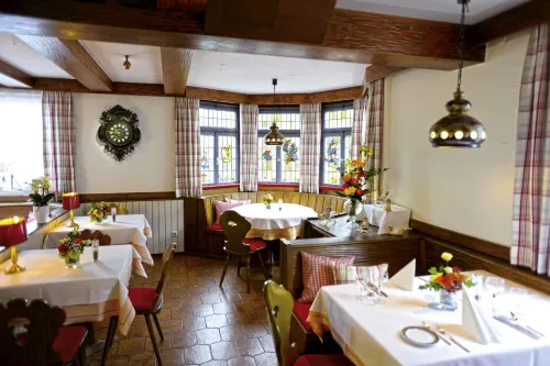 Forellengasthof Waldeck Hotels in Eutingen im Gau