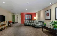 Extended Stay America Suites - Dayton - South - Parkplatz