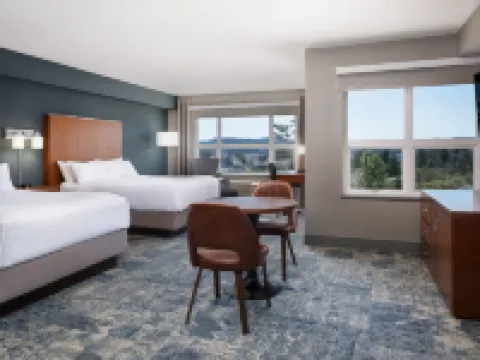 Four Points by Sheraton Victoria Gateway Hotels in Langford