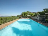 Vedi Torre - Private Pools