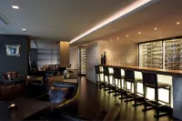 The Classic 500 Pentaz Executive Residence - bar
