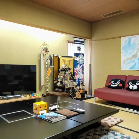 Dyeing and Hostel Nakashimaya - Female Only