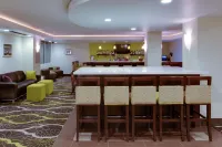 La Quinta Inn & Suites by Wyndham Springfield MA - bar