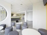 Kyriad Direct Arras - Saint Laurent Blangy - Parc Expo Hotels in Saint-Nicolas