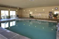 Hampton Inn Richfield - Pools