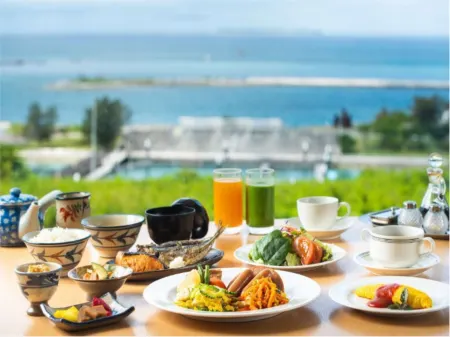 Marine Piazza Okinawa Отели рядом с достопримечательностью «Bise-Fukugi Tree Road»