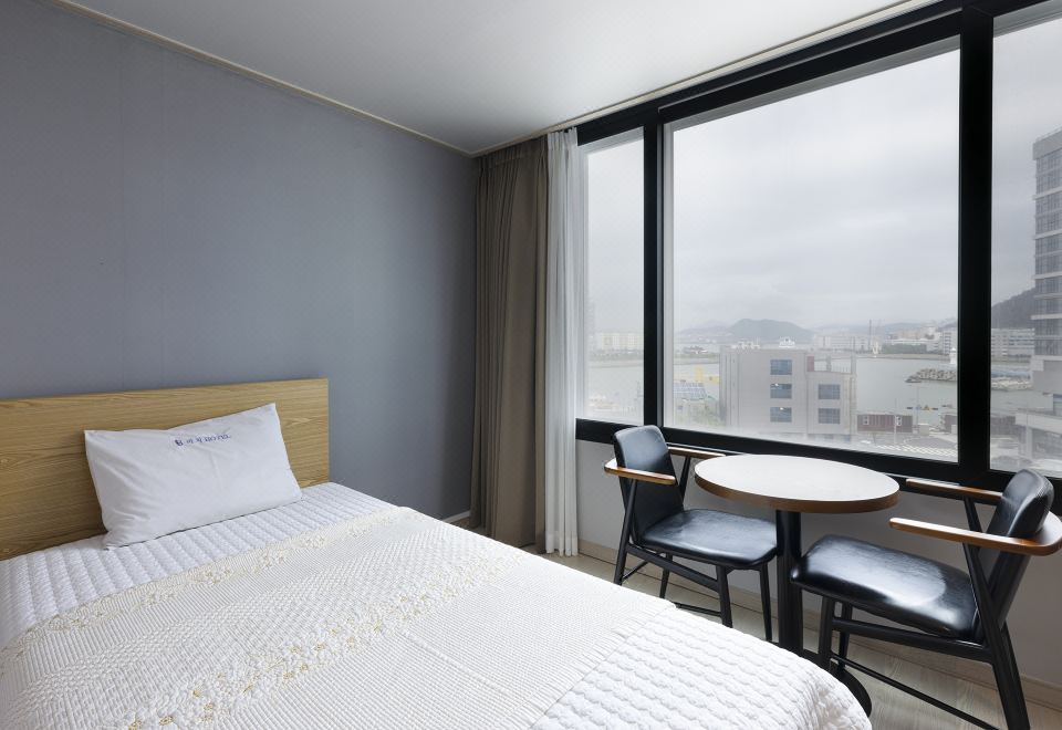 부산비치모텔 오션뷰 객실