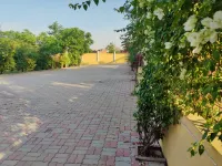 Brick Field Hotels in Manrauli