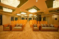 ザロイヤルクラスホテル