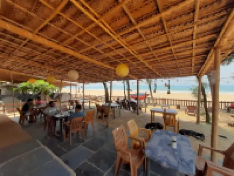 Trippr Gokarna - Beach Hostel
