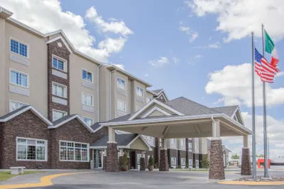 Microtel Inn & Suites by Wyndham Cuauhtemoc Campos Menonitas Hotel a 