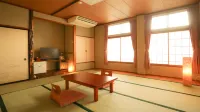 Ichinose - Calcium Carbonate Hot Spring in Susono Hotel di Susono