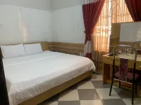 Phung Hoang Hotel Hoteles en Đông Hà