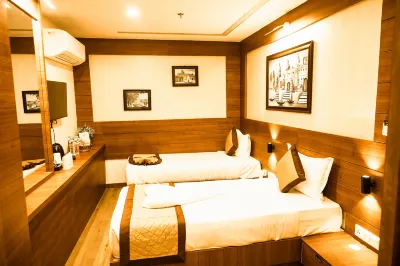 HOTEL SILKHOUSE PREMIER Hotels near Devi Sthan Usri Khurd