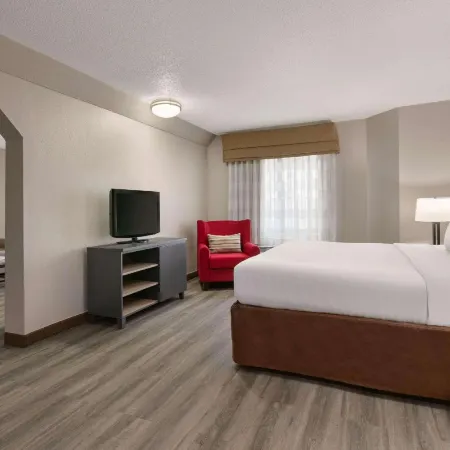 Country Inn & Suites by Radisson, Roanoke Rapids, NC