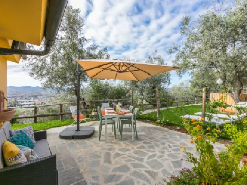 Villa Anna Hotels near Florence "Amerigo Vespucci" Airport