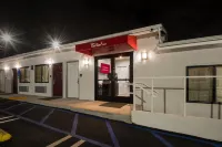 Red Roof Inn Carson - Wilmington, CA