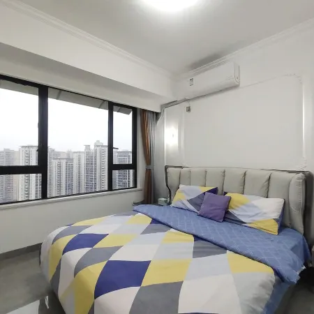 Biaoshi Apartment (Chongwen Street No. 1)