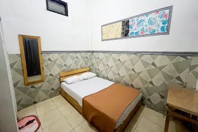 Forzando House Redpartner near Universitas Muhammadiyah Malang Hotel dekat Koperasi Mahasiswa Universitas Muhammadiyah Malang KOPMA UMM