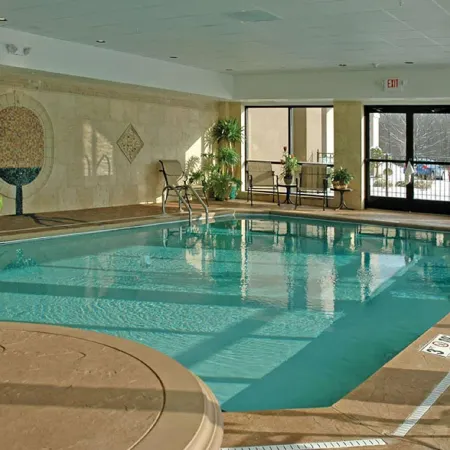 Hampton Inn & Suites Youngstown-Canfield