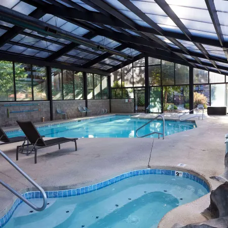 Riverhouse Lodge