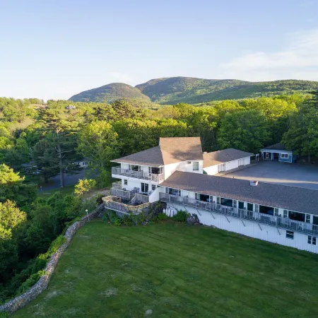 Wonder View Inn