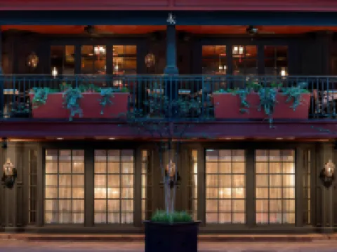 The Ritz-Carlton, Atlanta Hotels near World of Coca-Cola