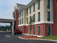 Holiday Inn Express & Suites Drums-Hazleton (I-80)