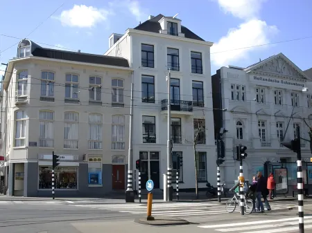 Hotel Park Plantage Отели рядом с достопримечательностью «Stichting The Network University»