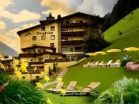 Aktiv- & Wellnesshotel Bergfried Hotels in Tux