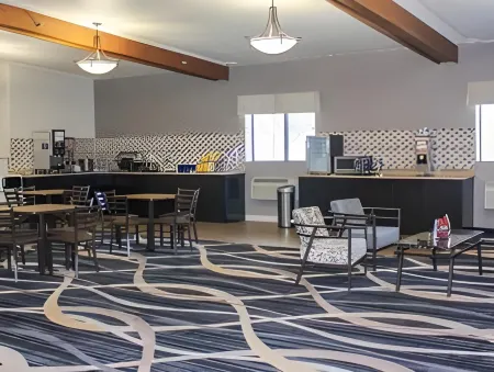 Days Inn by Wyndham Watertown