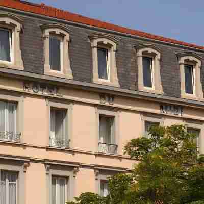 Hôtel du Midi Hotel Exterior