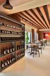 Mercure Tirana - ที่มีบาร์
