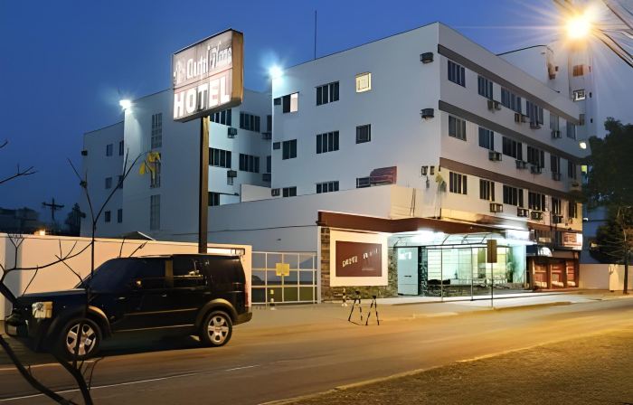 Castel Plaza Hotel