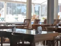 Hotel Valeria Apart & Hotel Spa Hotels in Valeria del Mar