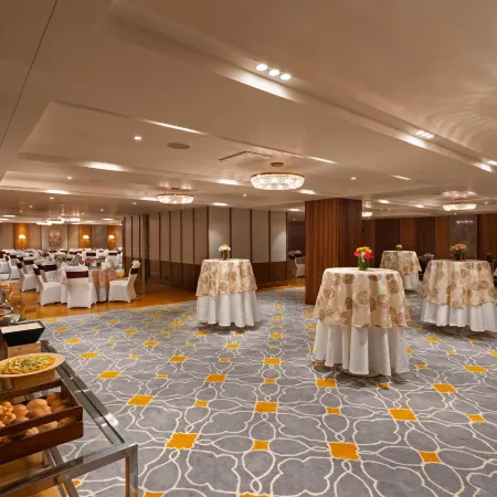 Aloha on the Ganges by Leisure Hotels