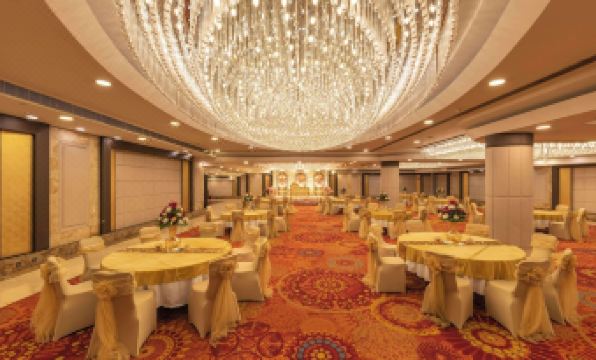 5. 래디슨 블루 가..