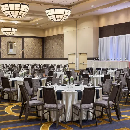 Sheraton Overland Park Hotel at the Convention Center