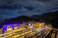 Eterno Capithans Dale Hotel di Suryanelli