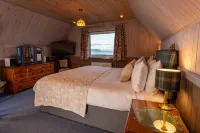 Ptarmigan Cottage Hotels in Kyle