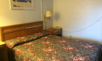 DuBois Manor Motel