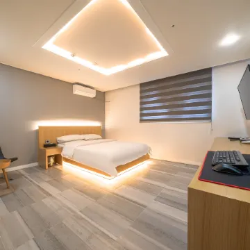 Suwon Hash Hotel Отели рядом с достопримечательностью «Железнодорожная станция Сувон»