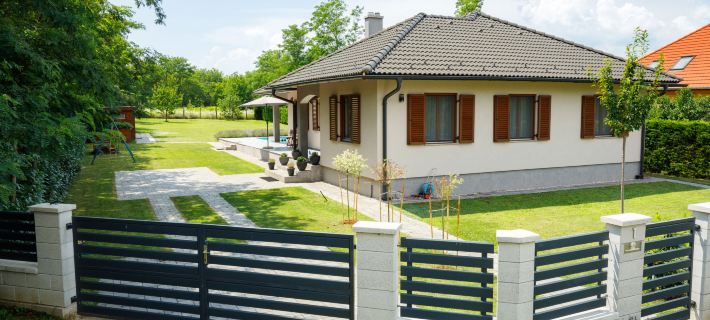 Aschbacher Hotels in Balatonfoldvari