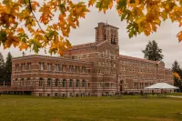 The Lodge at St Edward Park