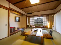 Kawaguchiya Kinosaki Riverside Hotel Hotel dekat Toyooka Railway Station