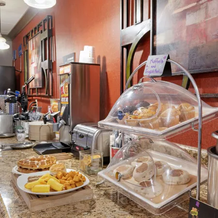 Best Western Plus Cascade Inn Suites