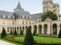 Ibis Caen Porte d'Angleterre فنادق في Herouville-Saint-Clair