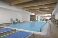 Home2 Suites by Hilton Pittsburgh/McCandless - piscina