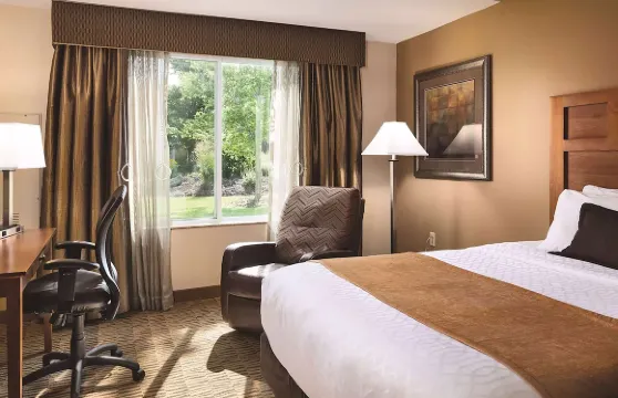 温德姆布盧明頓 - 美國購物中心