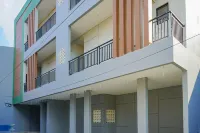 Urbanview Hotel Aloevera Pontianak 폰티아낙 호텔